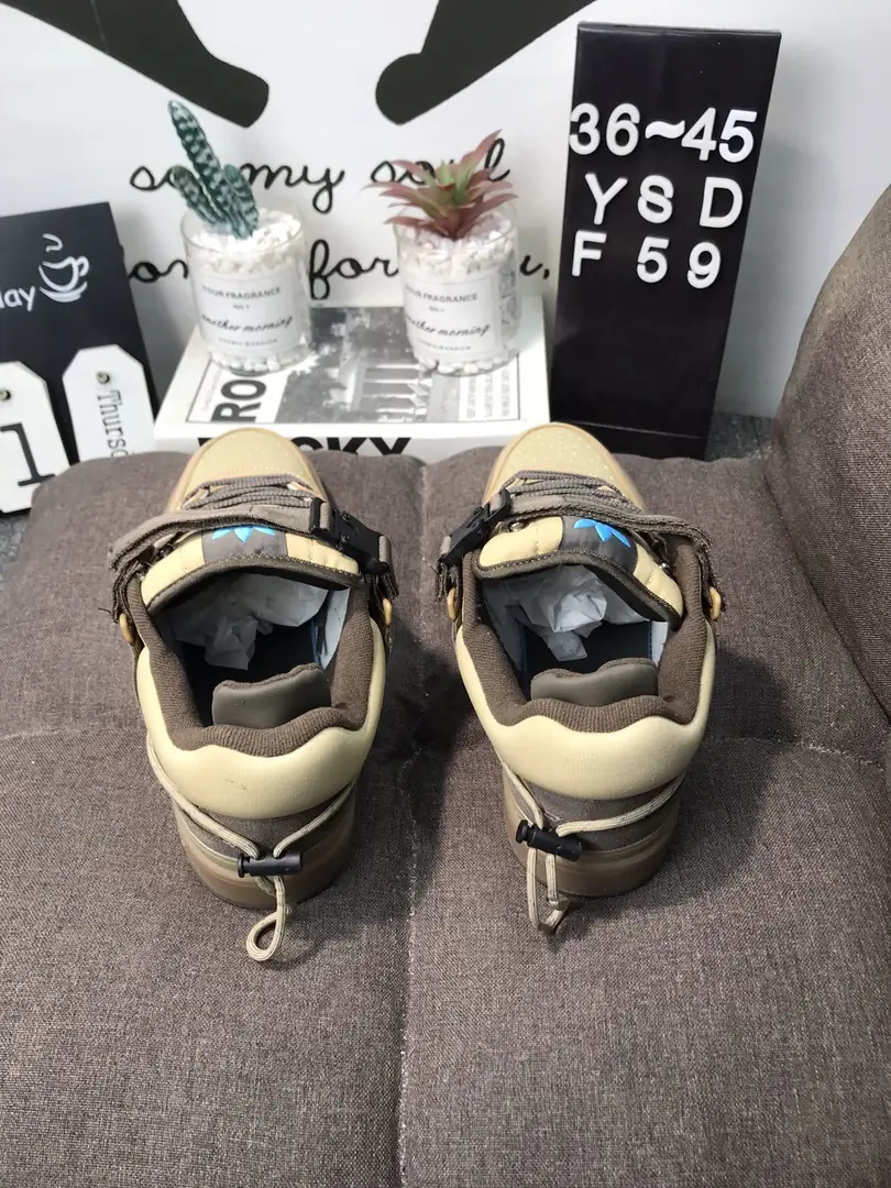 M792 Adidas Forum 46$ gallery