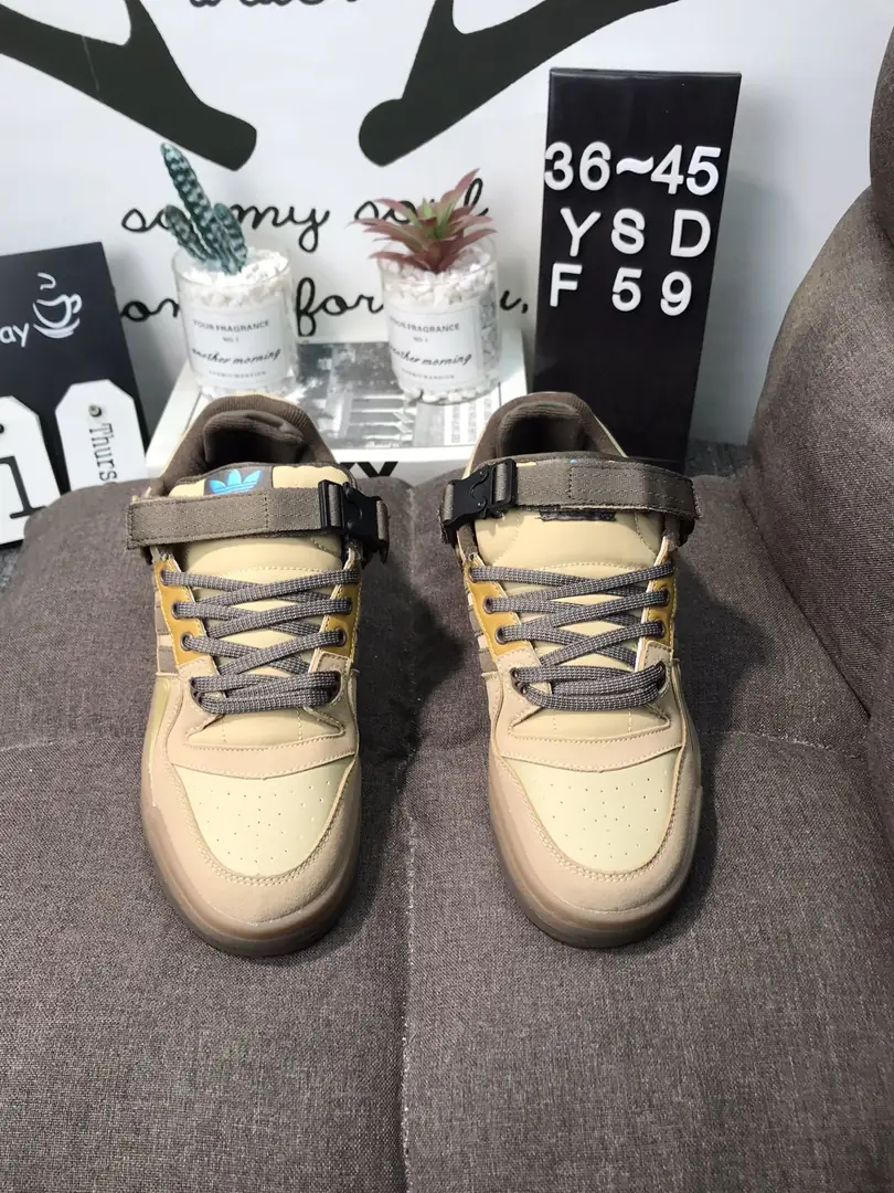 M792 Adidas Forum 46$ gallery
