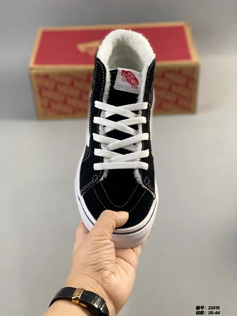 M793  VANS 36$ gallery