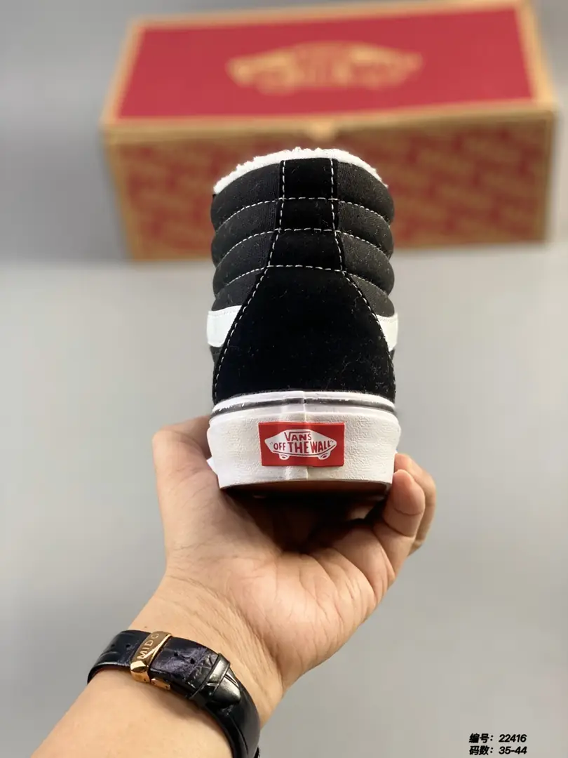 M793  VANS 36$ gallery