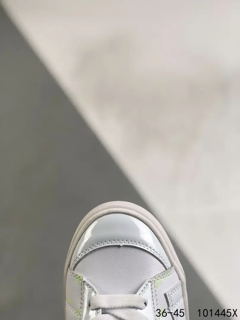 M795  Nike Blazer Mid 43.22$ gallery