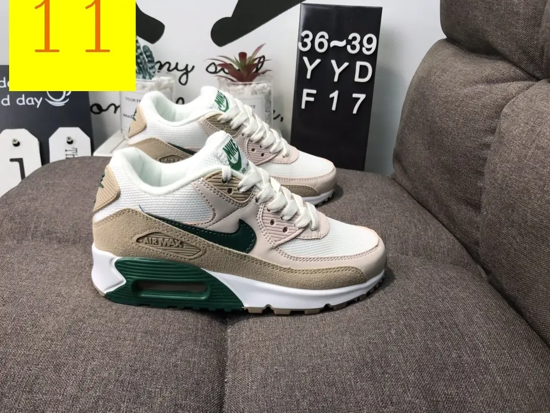 M796  Nike Air Max 90  42$ gallery