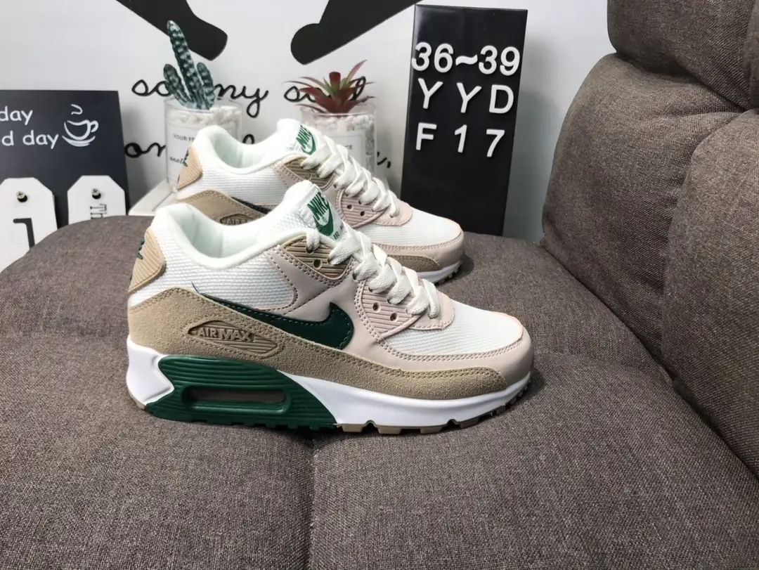 M796  Nike Air Max 90  42$ gallery