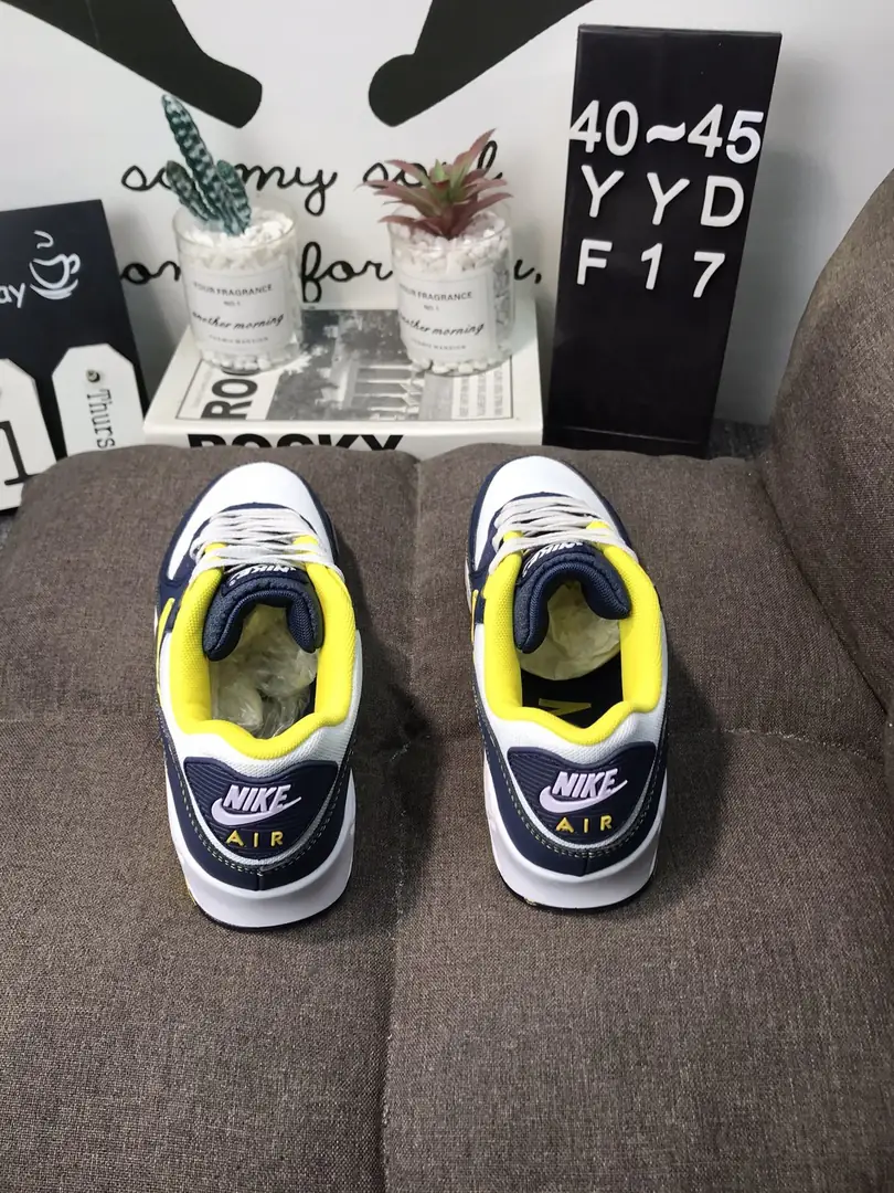 M796  Nike Air Max 90  42$ gallery