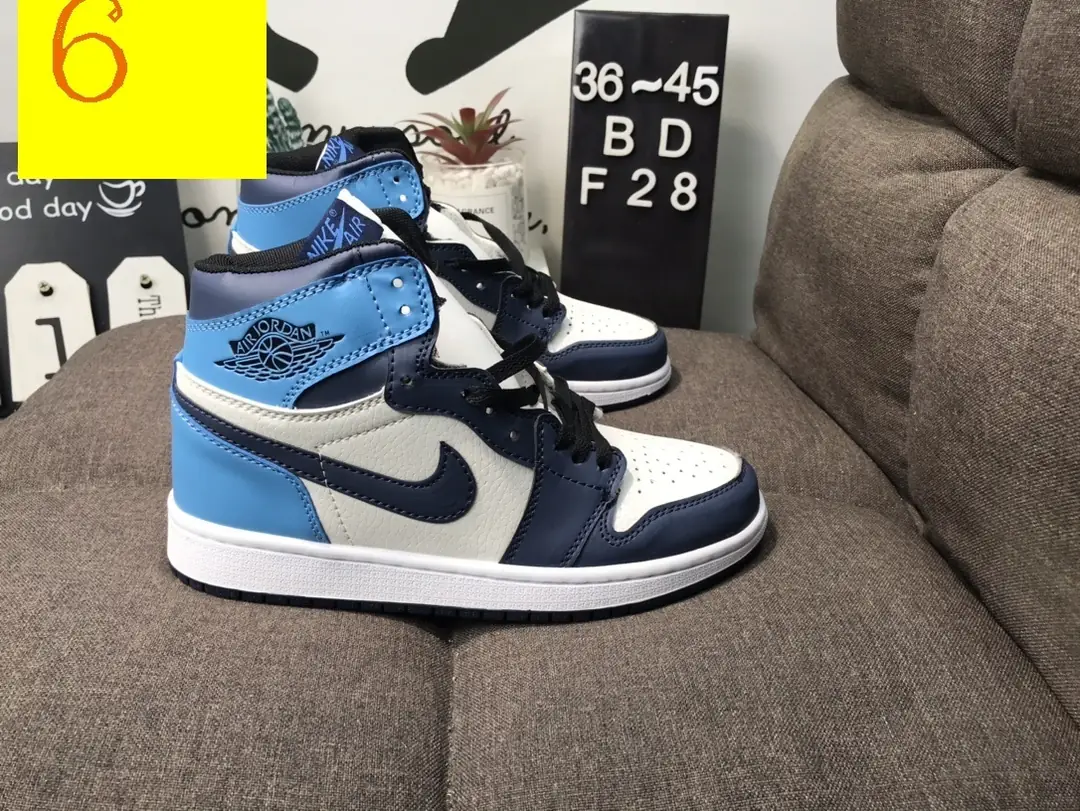 M799  Nike Air Jordan 1 38.88$ gallery