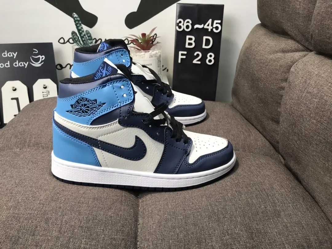 M799  Nike Air Jordan 1 38.88$ gallery