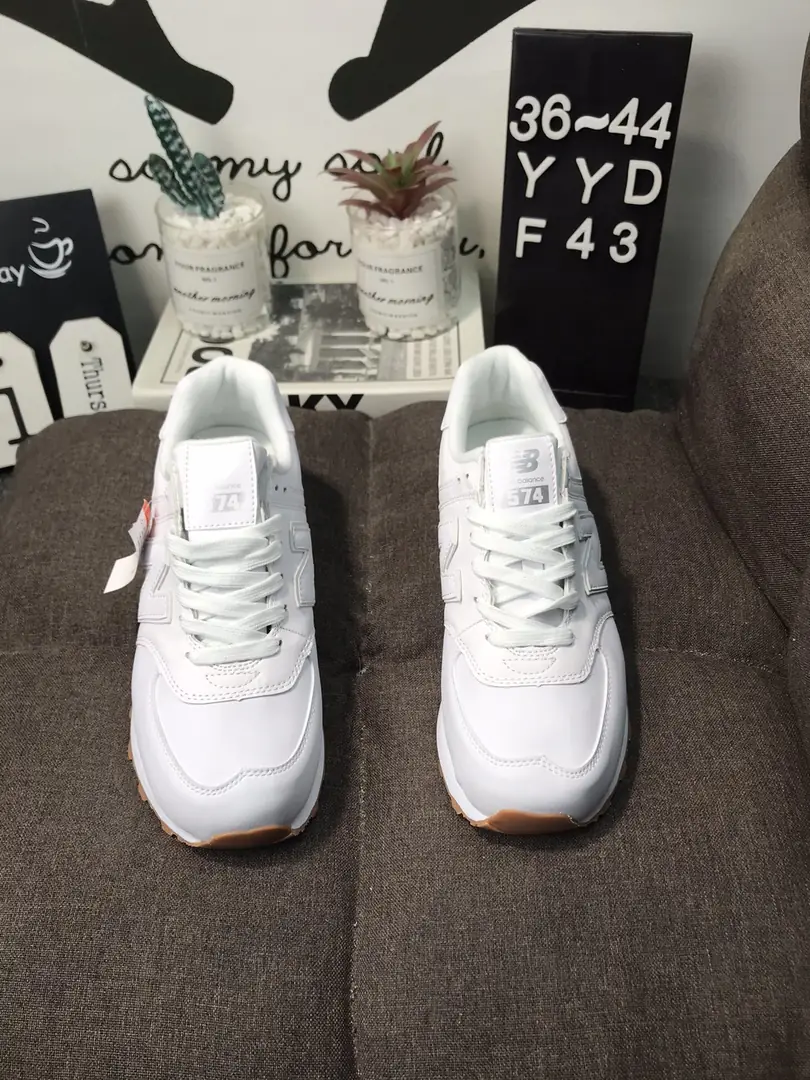 M806  New Balance NB  43.33$ gallery