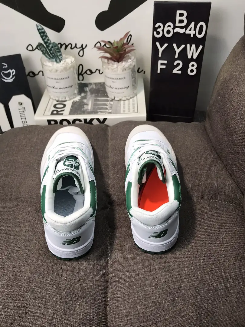 M809  43.5$ New Balance gallery