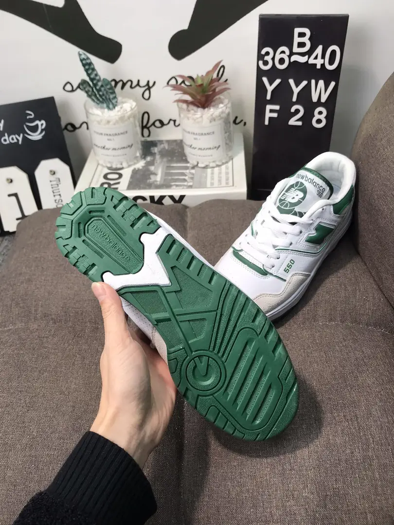 M809  43.5$ New Balance gallery