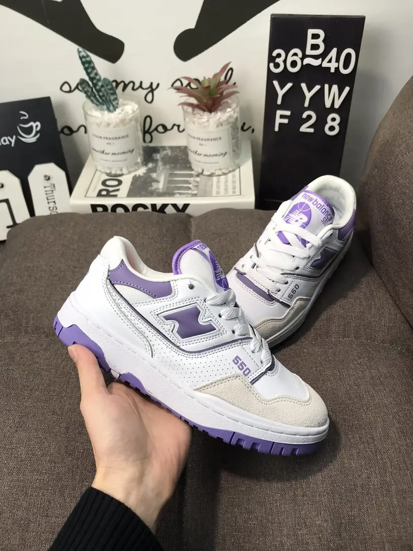 M809  43.5$ New Balance gallery