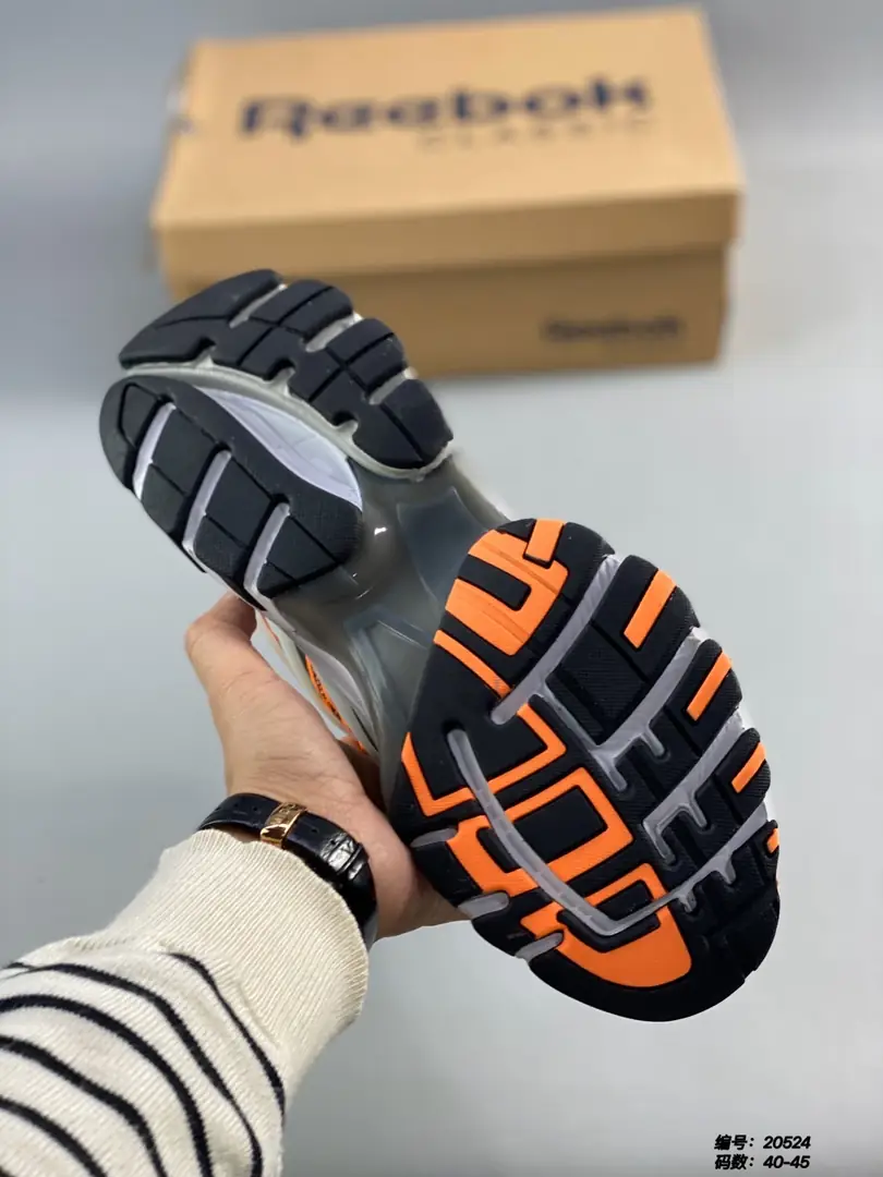 M813 Reebok DMX TRAIL   $48.54 gallery