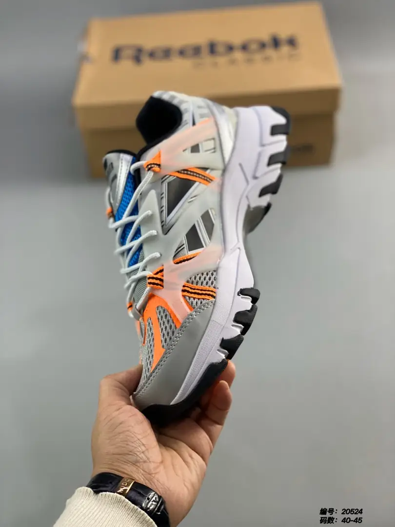 M813 Reebok DMX TRAIL   $48.54 gallery