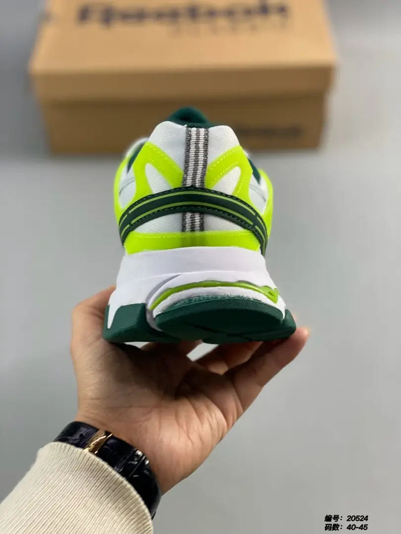 M813 Reebok DMX TRAIL   $48.54 gallery