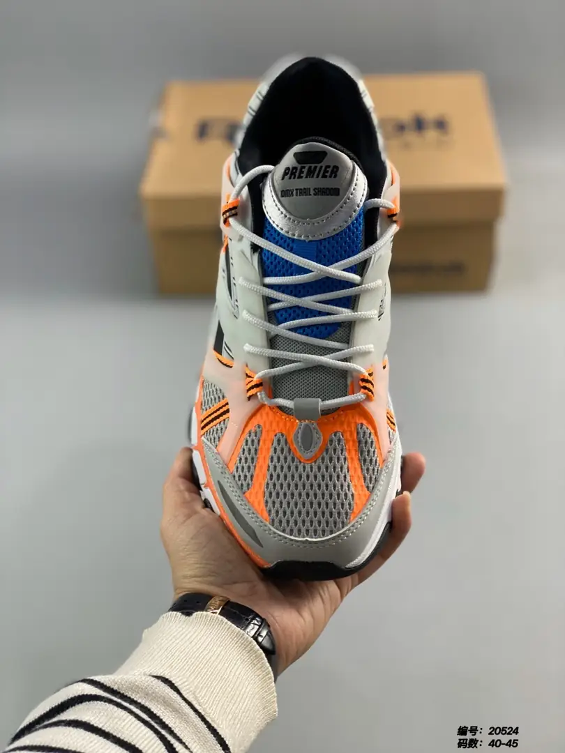 M813 Reebok DMX TRAIL   $48.54 gallery