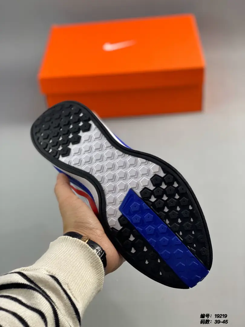 M814  Nike Air Zoomx Pegasus  $40.85 gallery