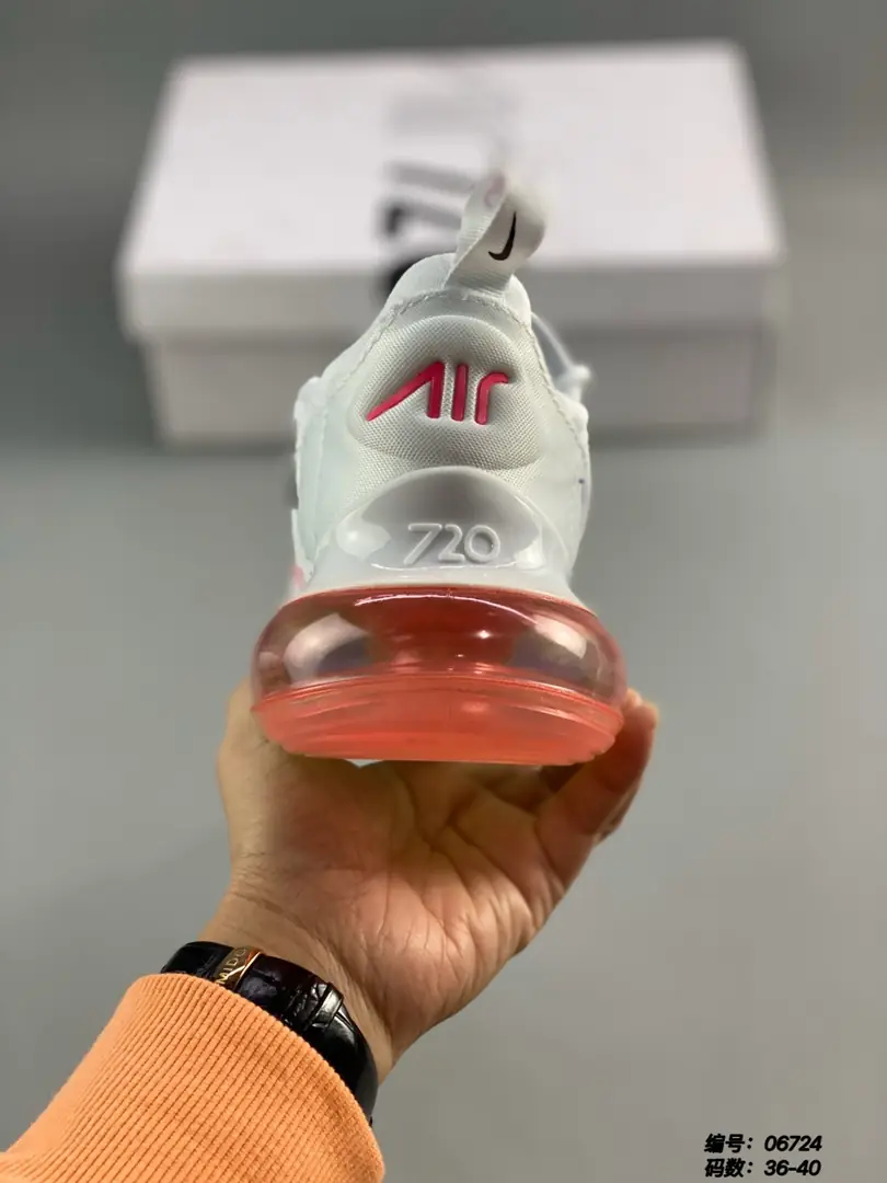 M815  Nike Air Max  $47.54 gallery