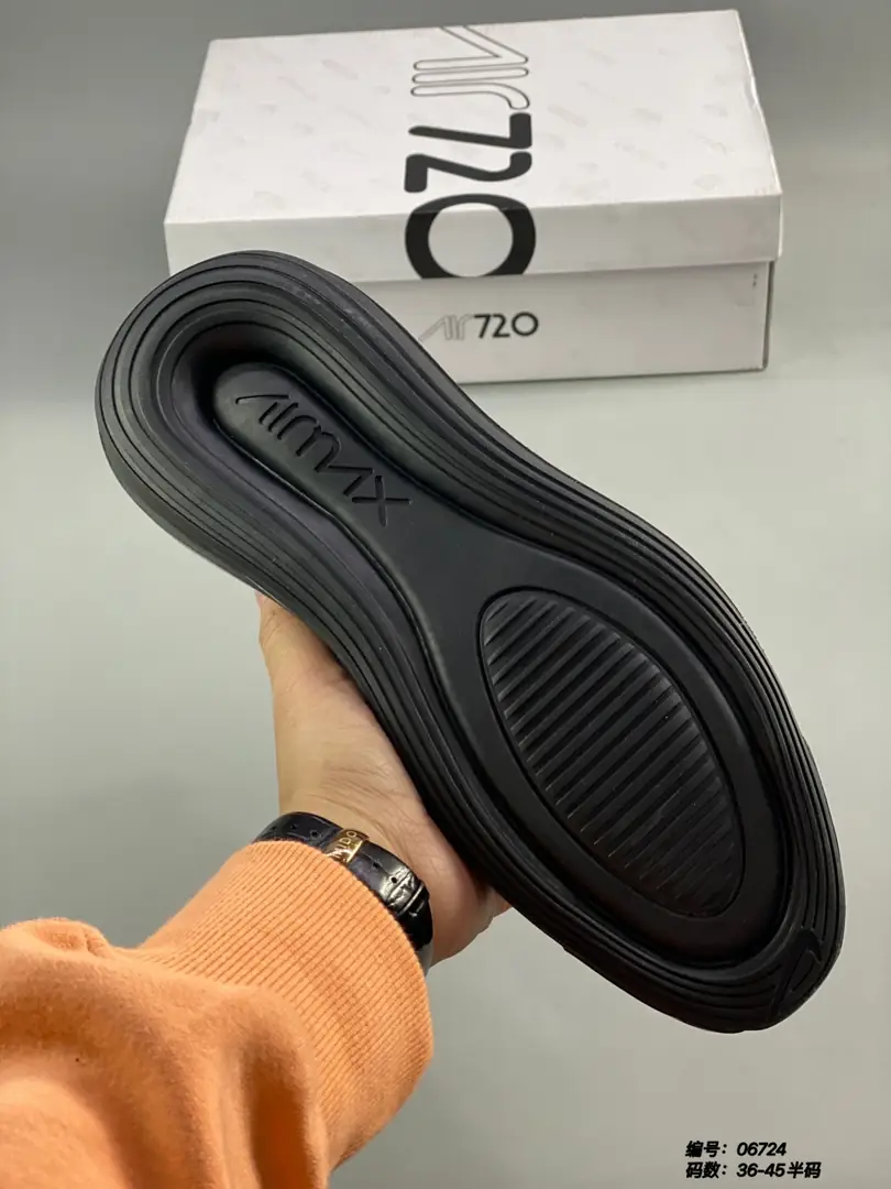 M815  Nike Air Max  $47.54 gallery