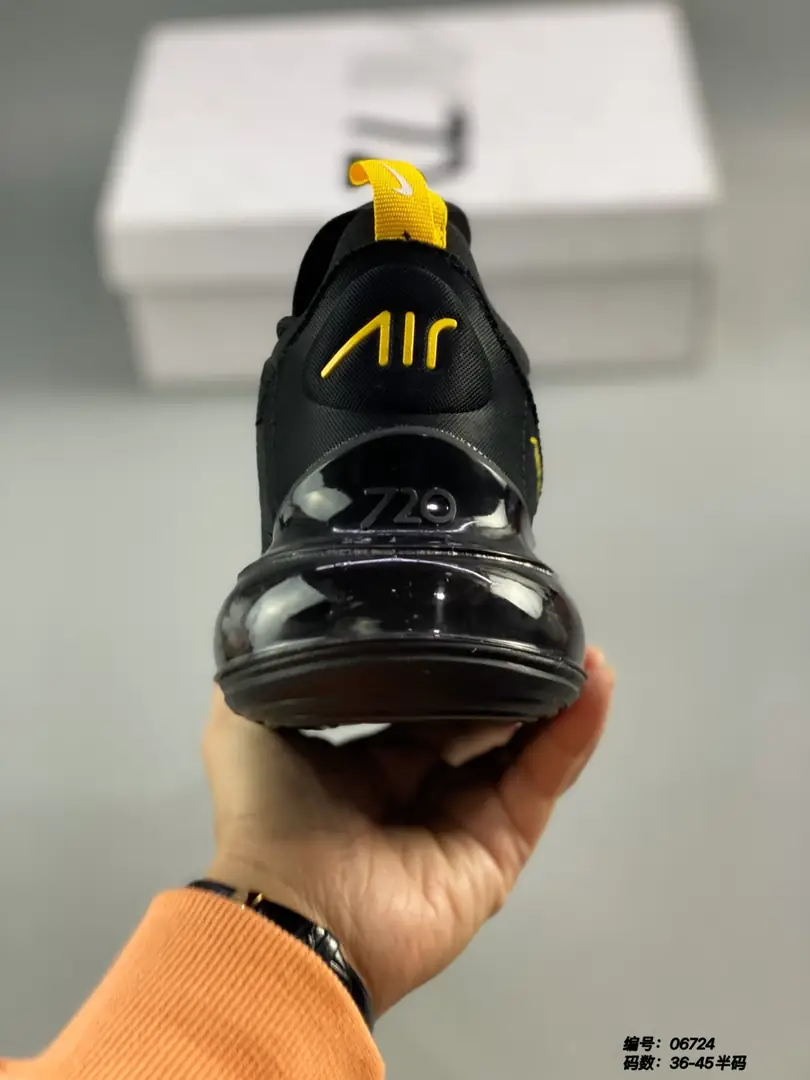 M815  Nike Air Max  $47.54 gallery