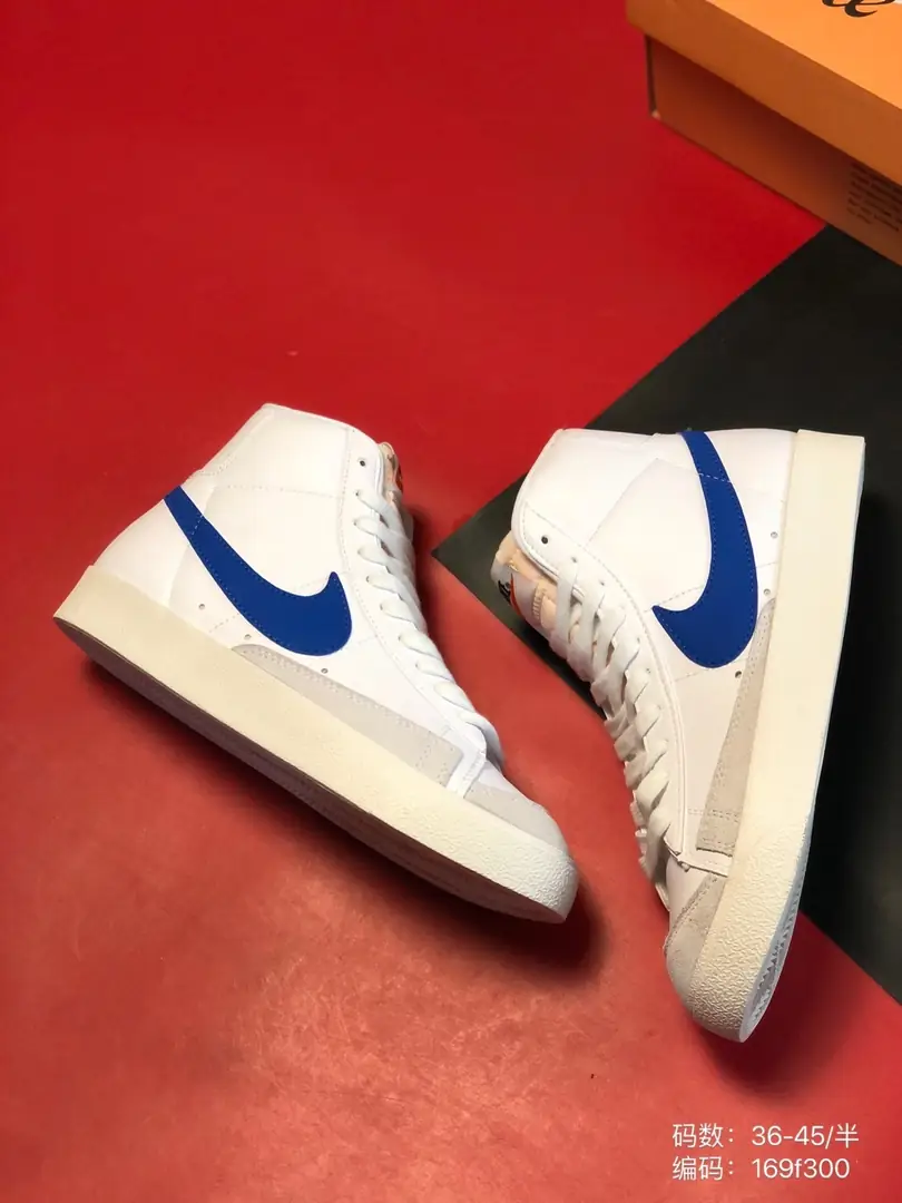 M826 Nike Blazer Mid 42.33$ gallery