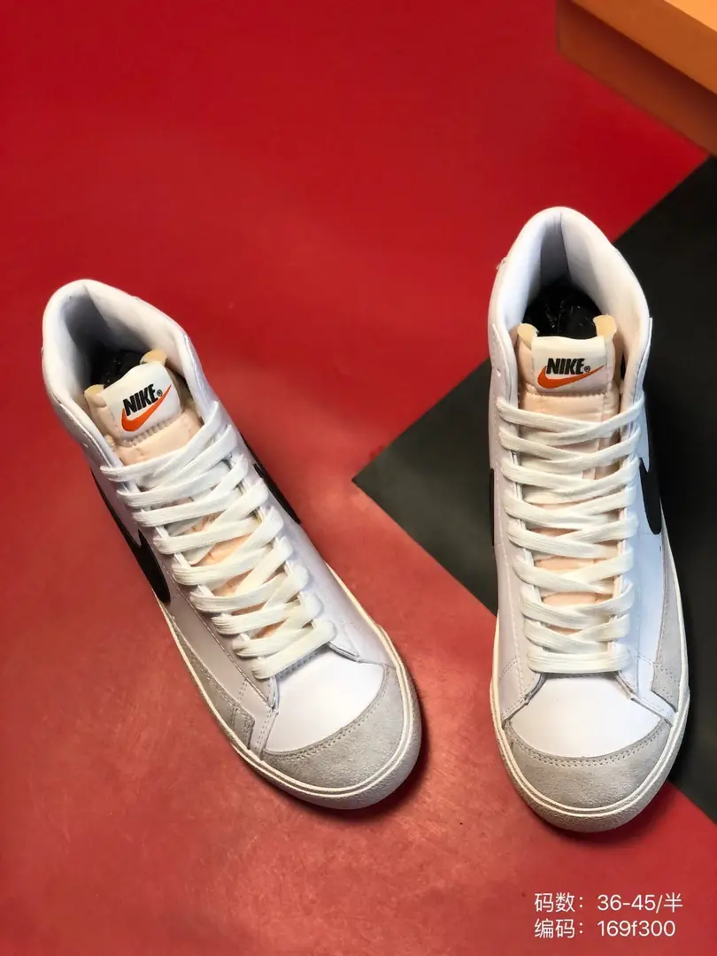 M826 Nike Blazer Mid 42.33$ gallery