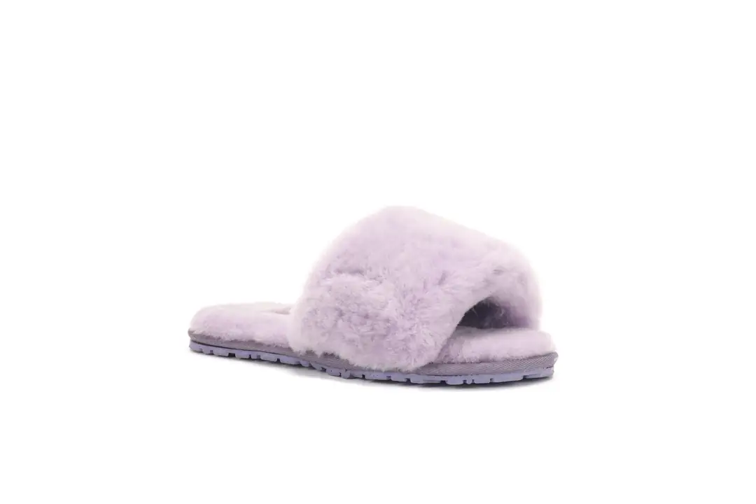 M830 UGG COZETTE SLIDE 39.01$ gallery