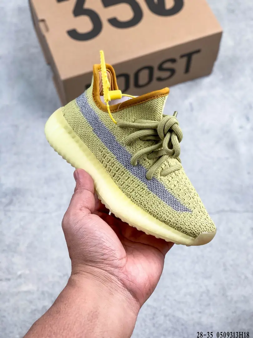 M837 Adidas YEEZY BOOST 350  $38.32 gallery