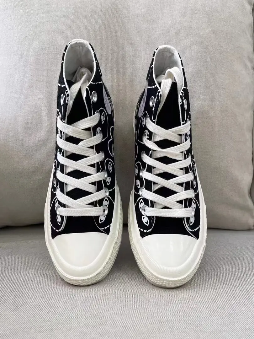 M84  31.15$ Converse KW gallery