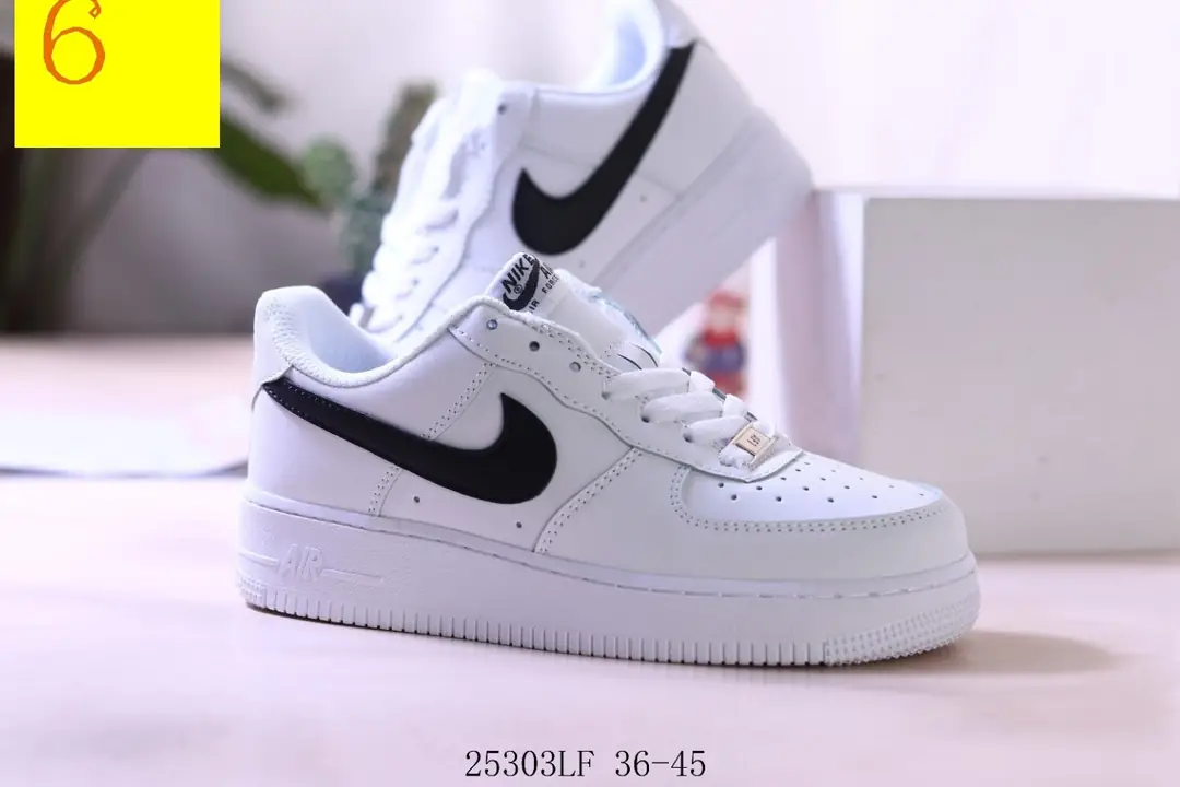 M857  NIKE Air Force 1  $36.30 gallery