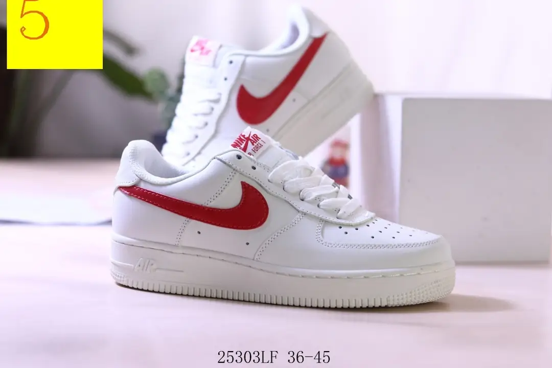 M857  NIKE Air Force 1  $36.30 gallery