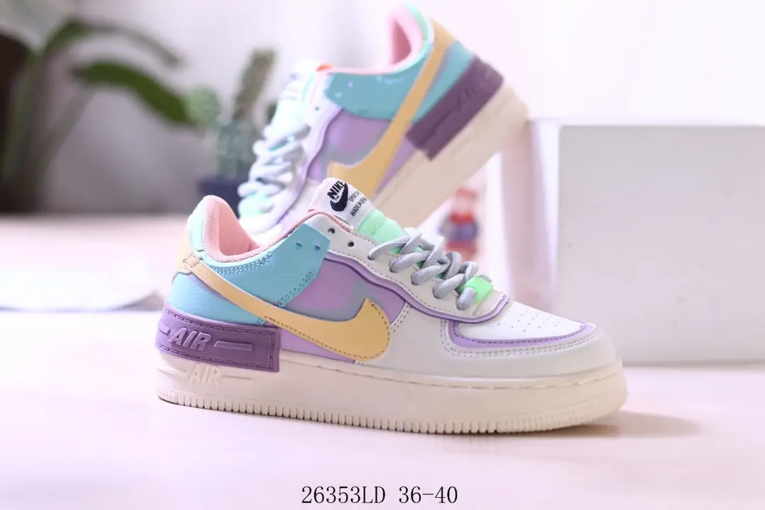 M857  NIKE Air Force 1  $36.30 gallery