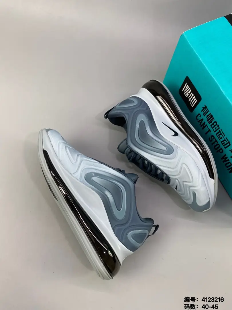 M860 Nike Air Max 720 $40.50 gallery