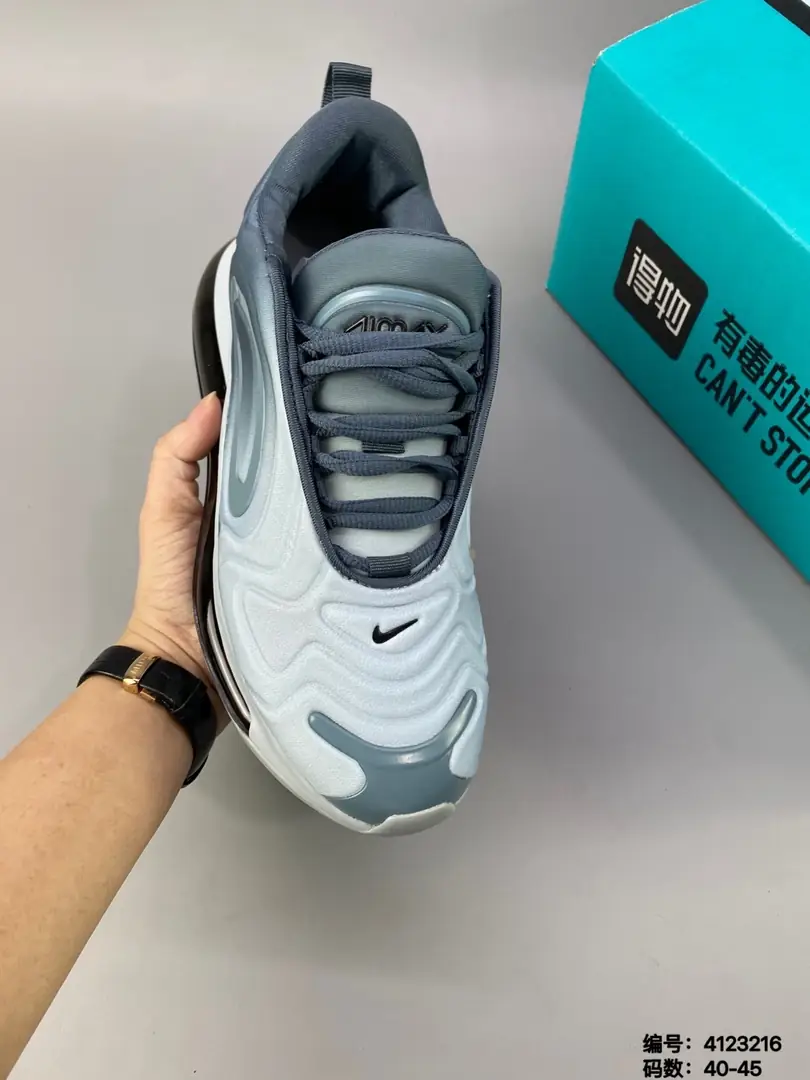 M860 Nike Air Max 720 $40.50 gallery