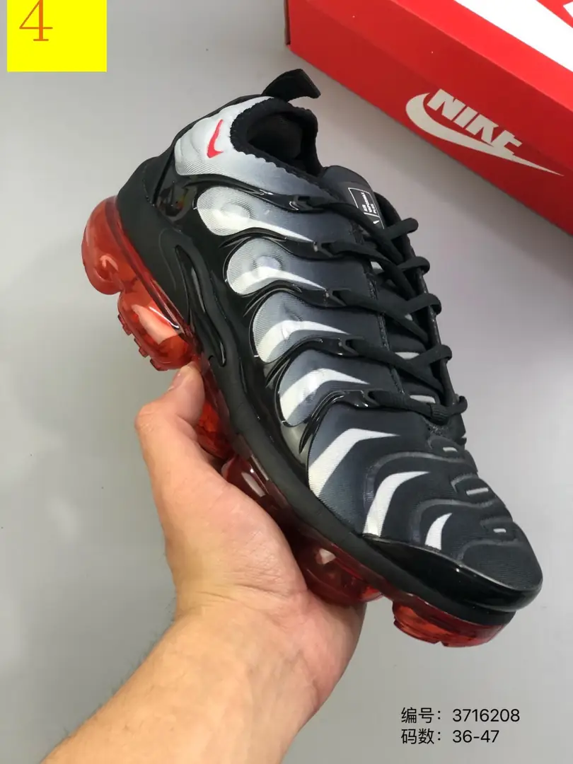 M864 NIKE AIR VAPORMAX  $44.64 gallery