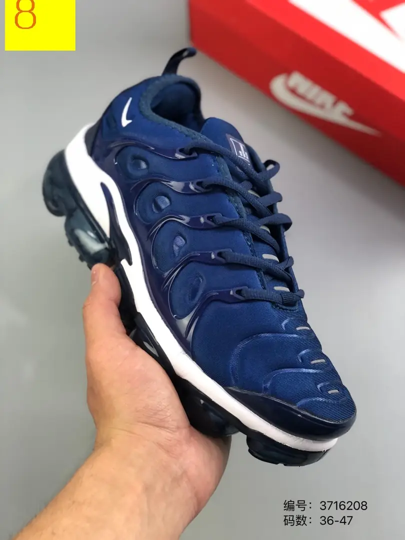 M864 NIKE AIR VAPORMAX  $44.64 gallery