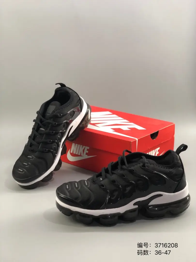 M864 NIKE AIR VAPORMAX  $44.64 gallery