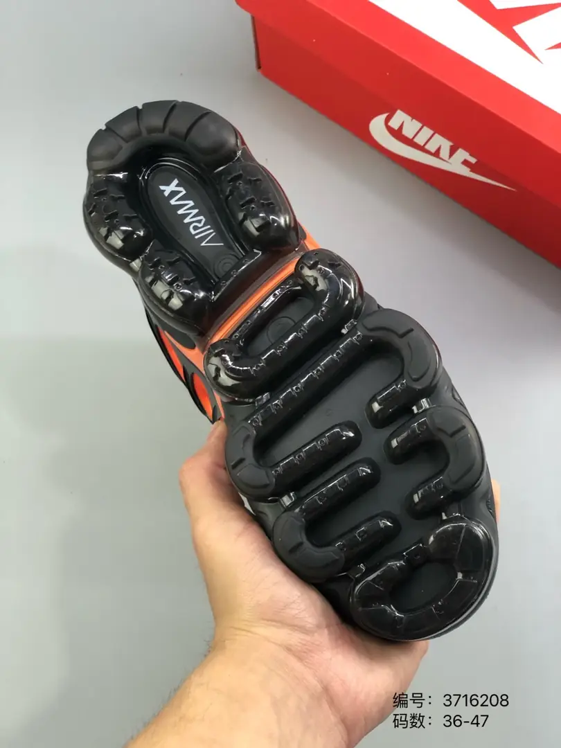 M864 NIKE AIR VAPORMAX  $44.64 gallery