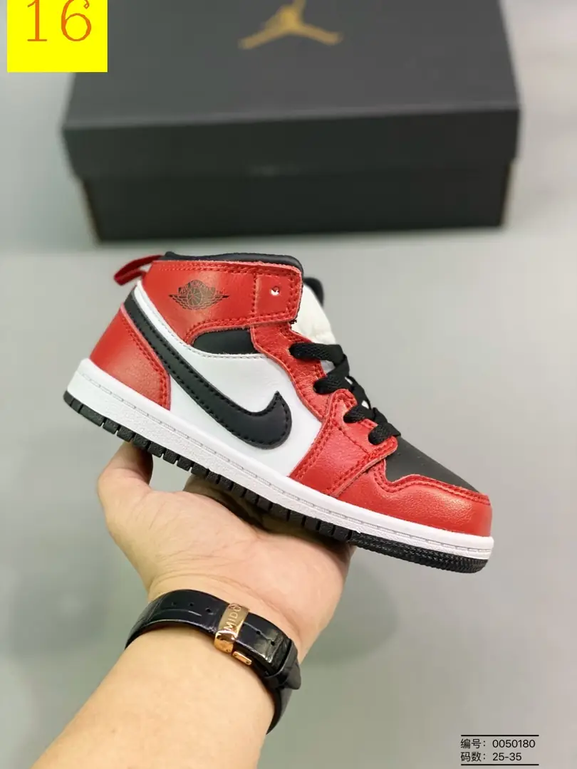 M865 KID Air Jordan 1 Mid $36.84 gallery