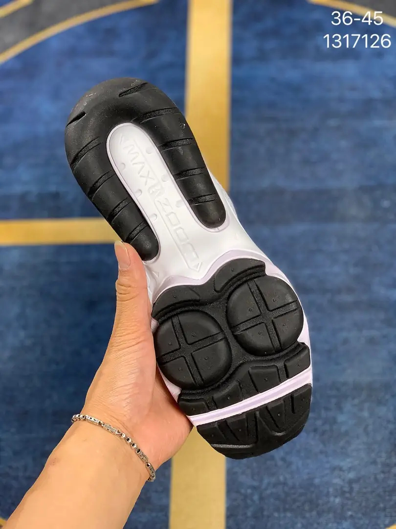 M868 NIKE AIR MAX ZOOM 42.36$ gallery