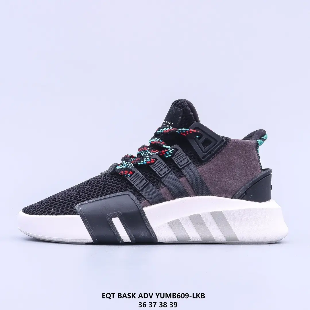 M874  Adidas  41.28$ gallery