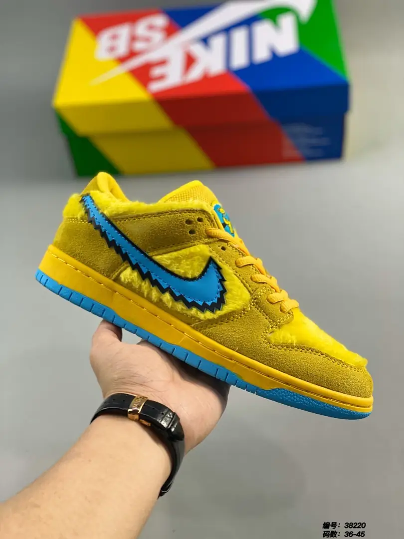 M877 Nike SB Dunk $43.04 gallery