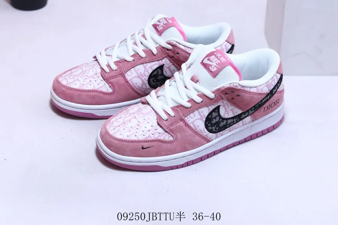 M878 Nike SB Dunk $41.72 gallery