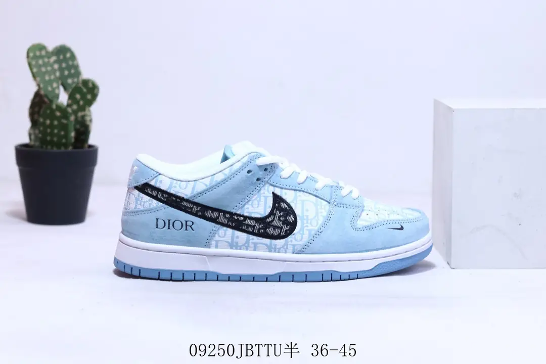 M878 Nike SB Dunk $41.72 gallery