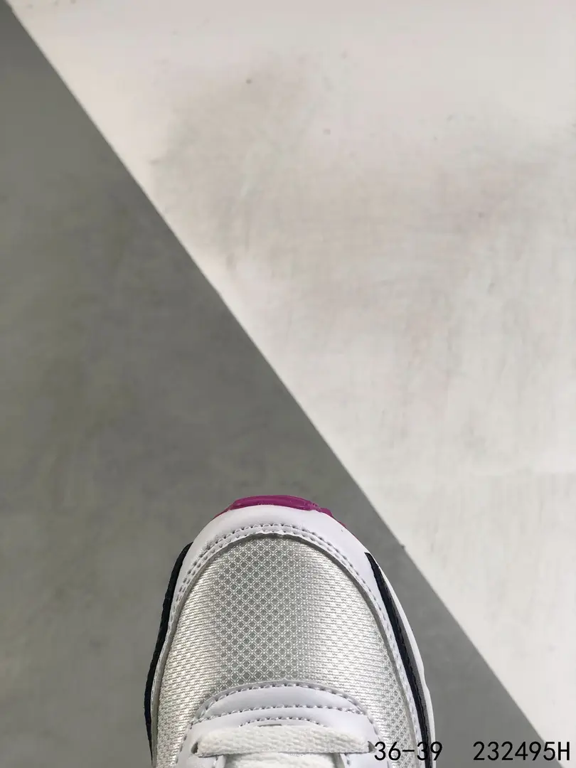 M879 Nike Air Max $47.44 gallery