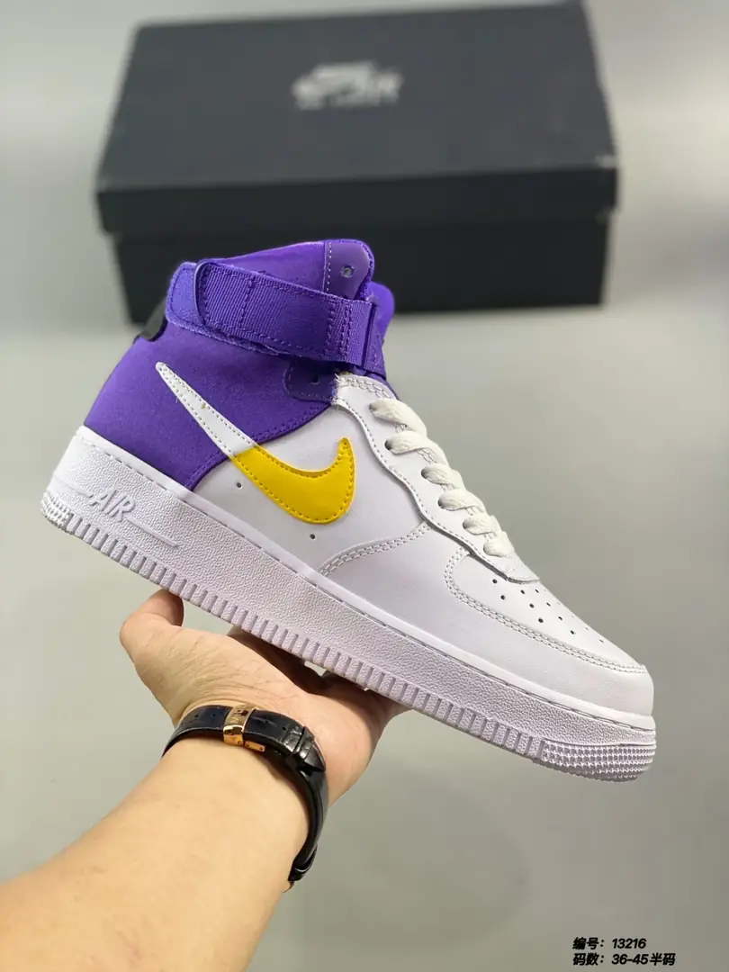 M880 Nike Air Force 1 $40.44 gallery