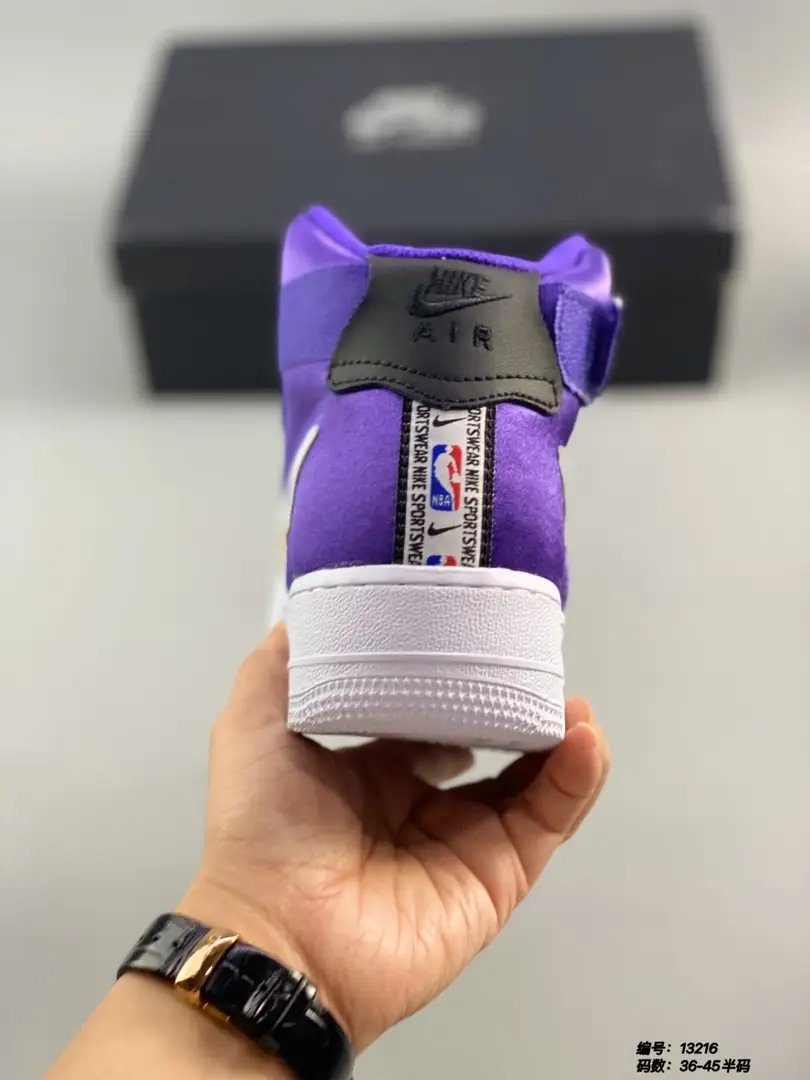 M880 Nike Air Force 1 $40.44 gallery