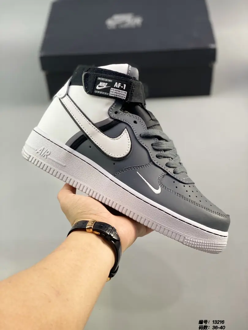 M880 Nike Air Force 1 $40.44 gallery