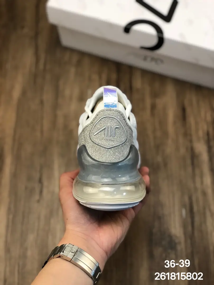 M891 Nike Max 270 $39.44 gallery