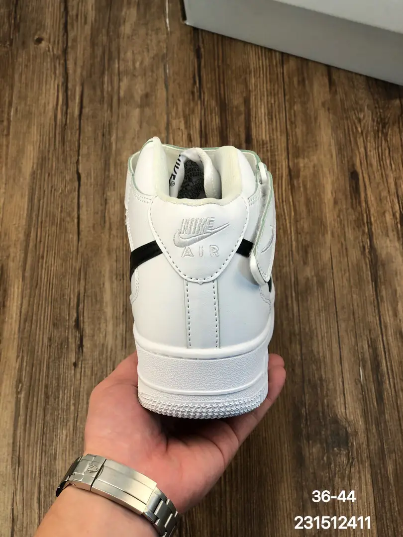 M895 Nike Air Force 1  43.22$ gallery
