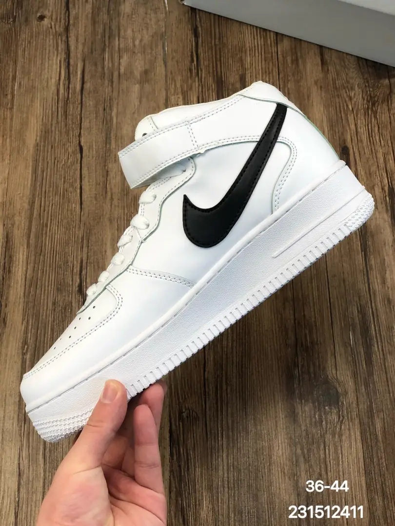 M895 Nike Air Force 1  43.22$ gallery
