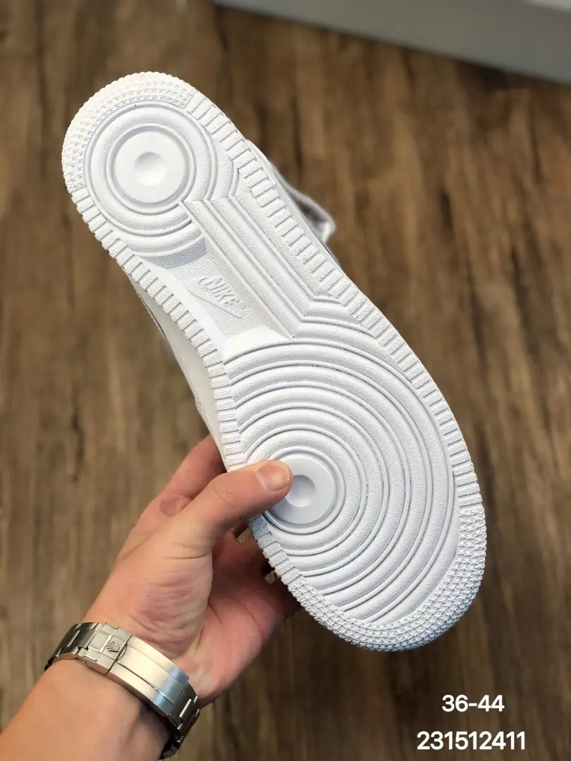 M895 Nike Air Force 1  43.22$ gallery